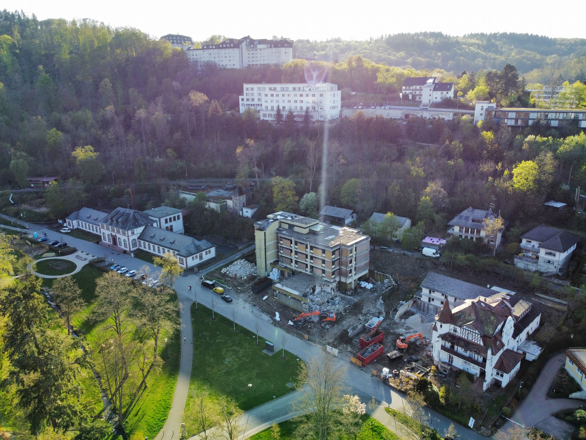 Abrissarbeiten Moorpackungshaus Bad Schwalbach
